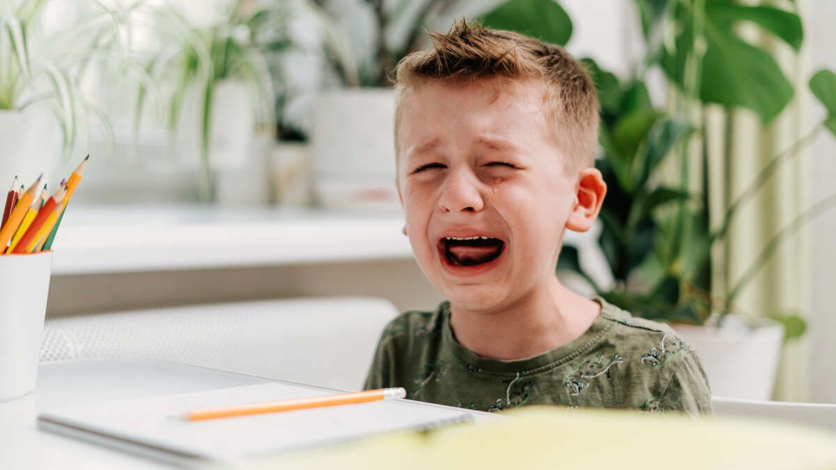 Lęk separacyjny u dziecka | Objawy, przyczyny, jak sobie z nim radzić